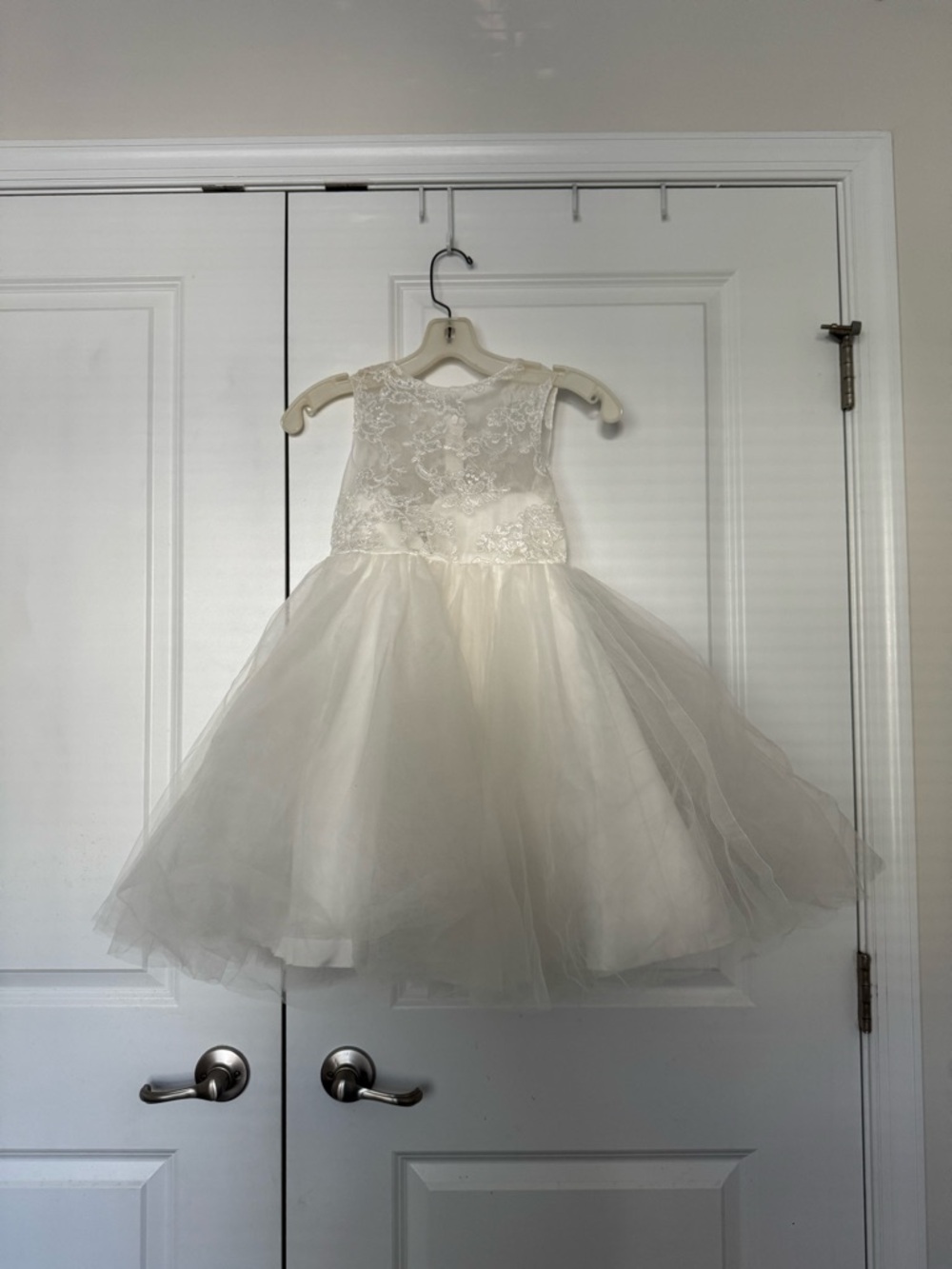 Miama Girls' Ivory Lace Bodice Tulle Party Dress size 7